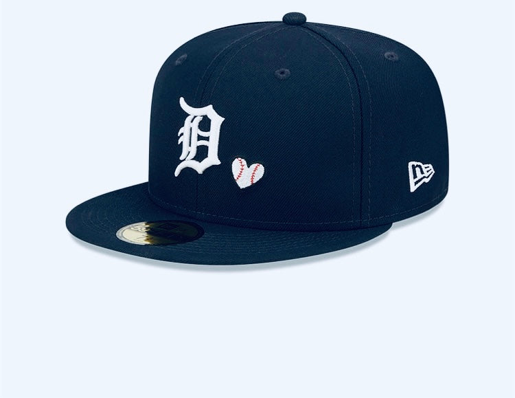 Detroit Tigers MLB Team Heart Navy 59FIFTY Fitted Cap New Era