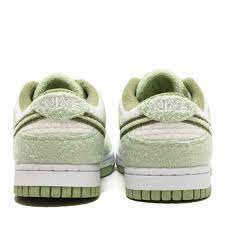 Dunk Low SE Fleece Pack - Tha Plug ZA